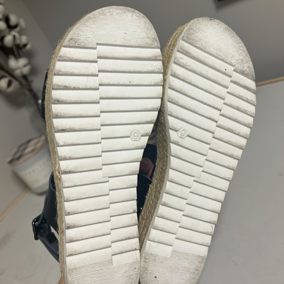 Xappeal Amelia Black Strappy Espadrille Platform Sandals Size 9 - Picture 6 of 8